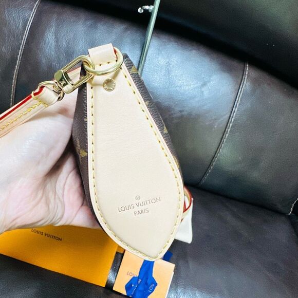 Brand New Louis Vuitton Tirette Pochette - Picture 7 of 16